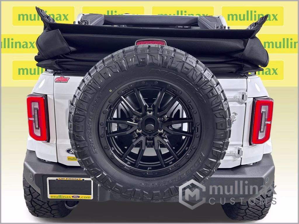 2026 Oxford White Ford Bronco Outer Banks 4X4 SUV