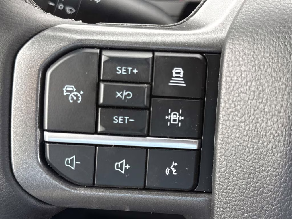 2026 Ruby Red Metallic Tinted Clearcoat Ford F-150 XLT RWD Truck