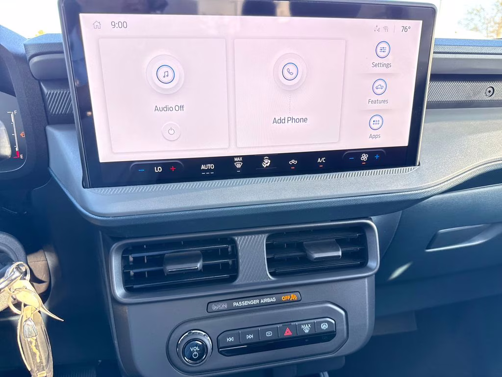 2026 Oxford White Ford Maverick XL AWD Truck