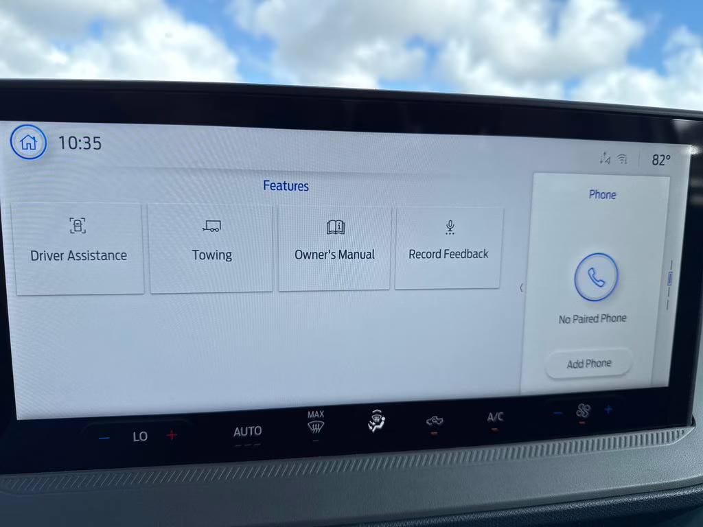 2026 Oxford White Ford Maverick XL AWD Truck