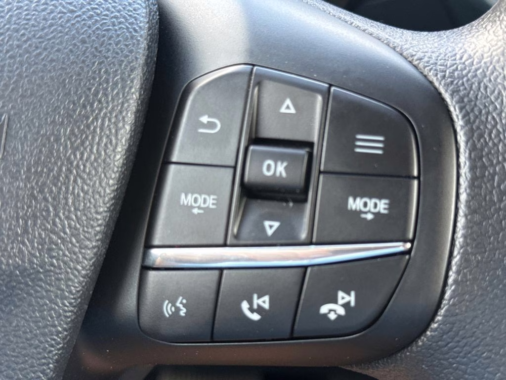 2026 Oxford White Ford Maverick XL AWD Truck