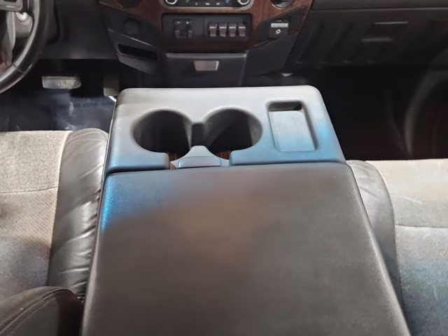 2011 Oxford White Ford Super Duty F-250 SRW Lariat 4X4 Truck