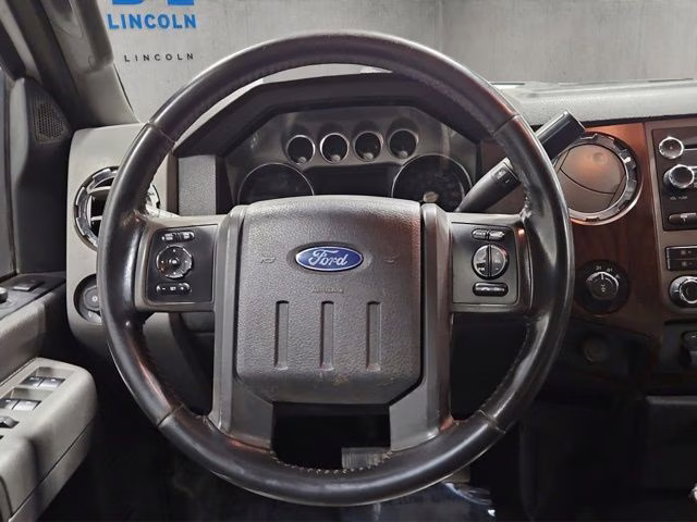 2011 Oxford White Ford Super Duty F-250 SRW Lariat 4X4 Truck