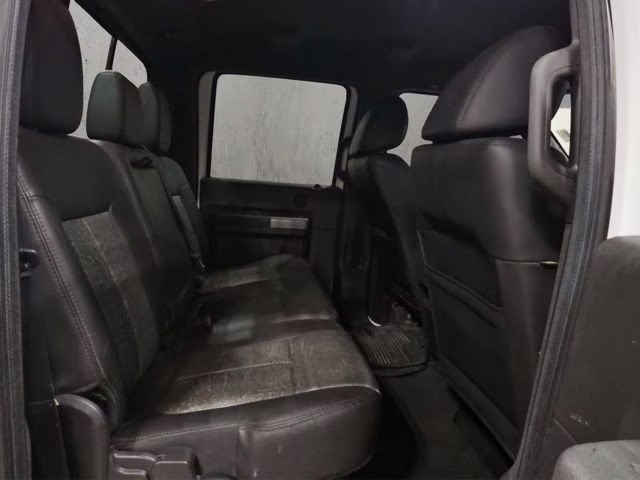 2011 Oxford White Ford Super Duty F-250 SRW Lariat 4X4 Truck