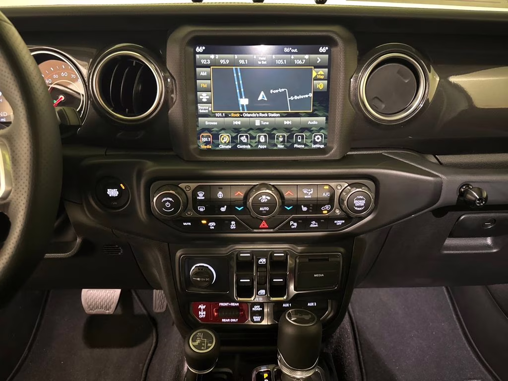 2022 Bright White Clearcoat Jeep Wrangler Unlimited Rubicon 392 4X4 SUV