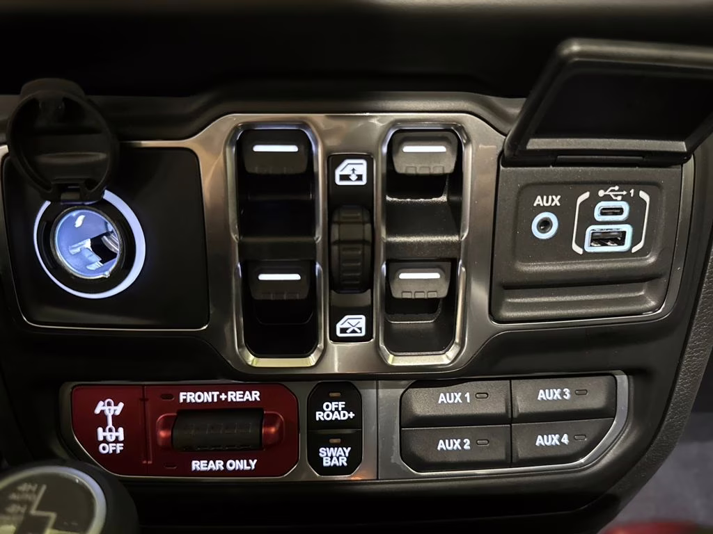 2022 Bright White Clearcoat Jeep Wrangler Unlimited Rubicon 392 4X4 SUV