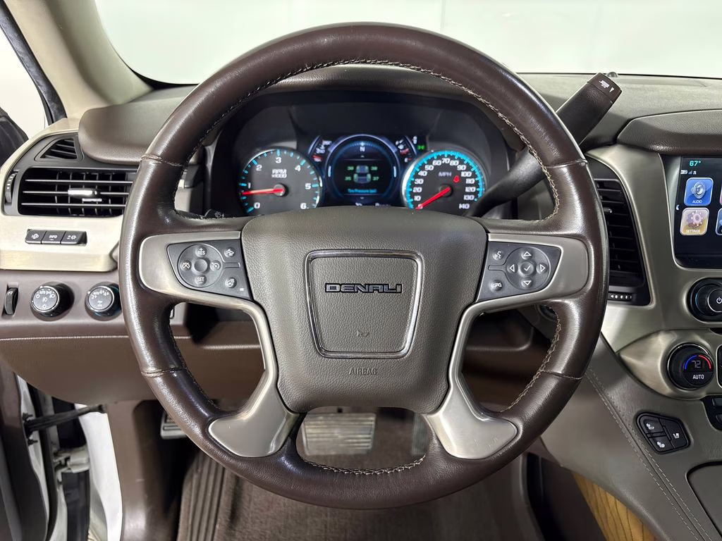 2020 Summit White GMC Yukon XL Denali 4X4 SUV