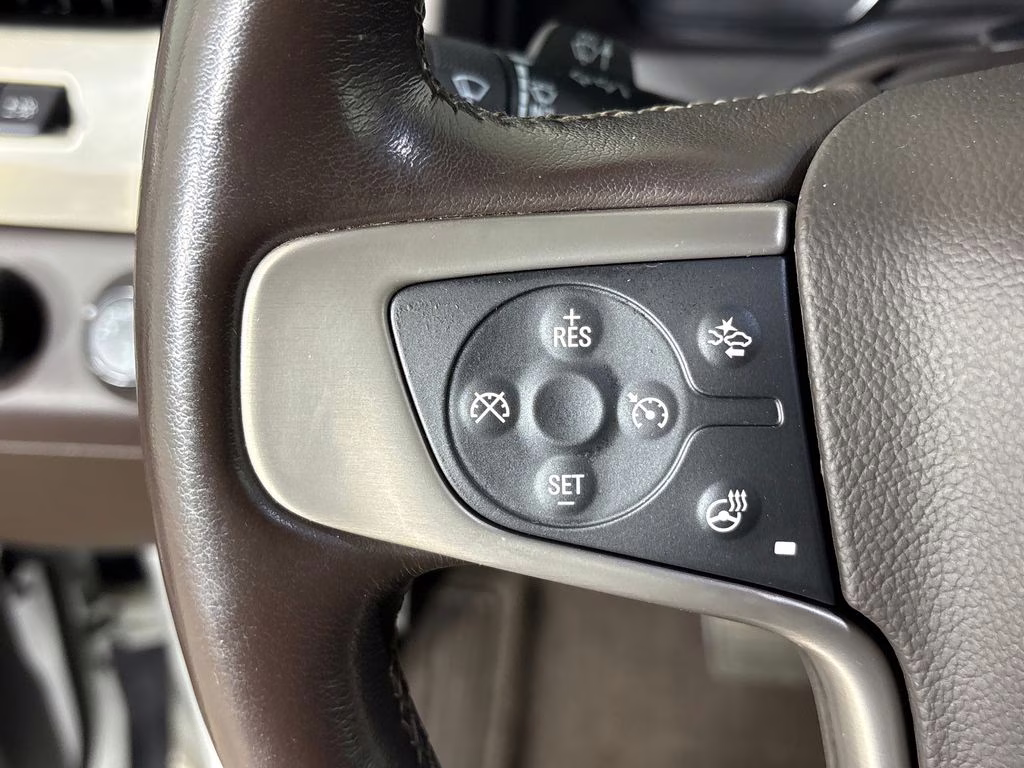 2020 Summit White GMC Yukon XL Denali 4X4 SUV