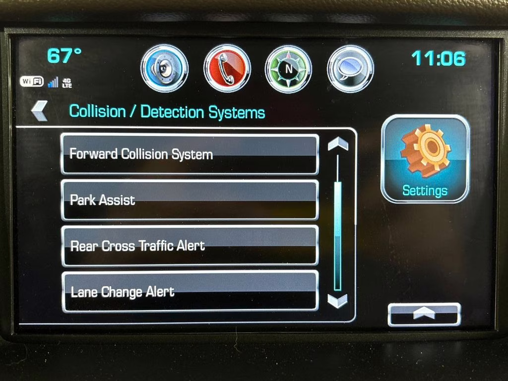 2020 Summit White GMC Yukon XL Denali 4X4 SUV