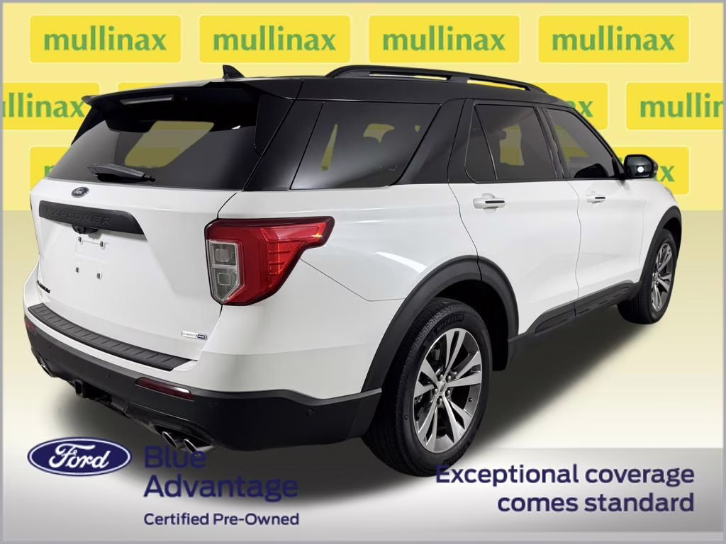 2020 Star White Metallic Tri-Coat Ford Explorer Platinum 4X4 SUV