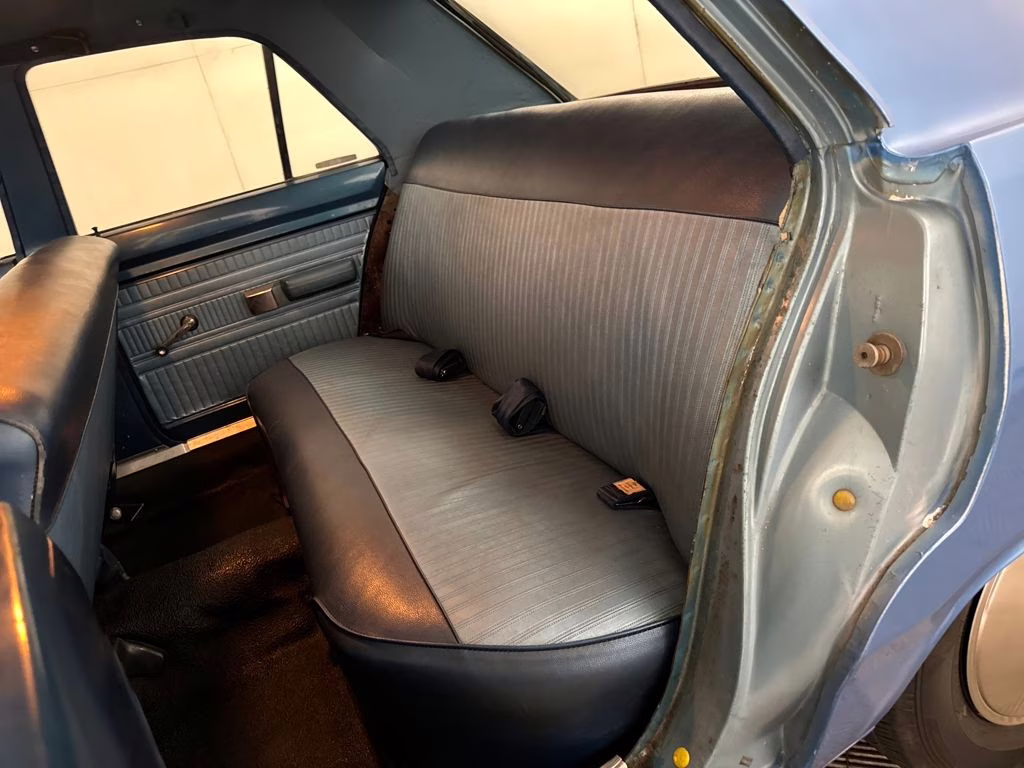 1969 Blue Dodge Dart 318