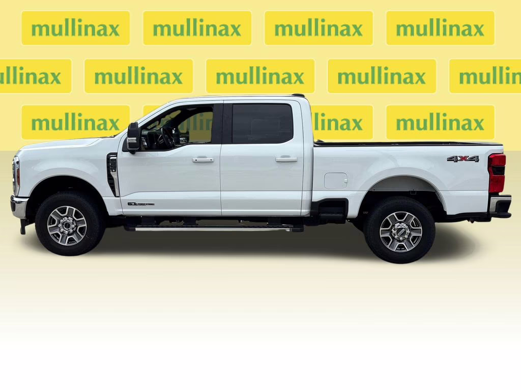 2026 Oxford White Ford Super Duty F-250 SRW Lariat 4X4 Truck