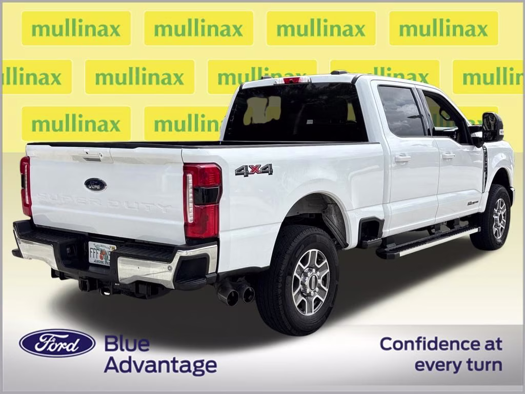 2026 Oxford White Ford Super Duty F-250 SRW Lariat 4X4 Truck