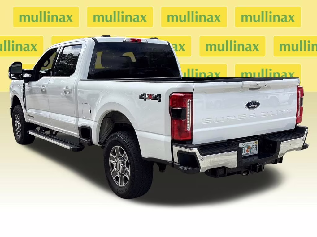 2026 Oxford White Ford Super Duty F-250 SRW Lariat 4X4 Truck