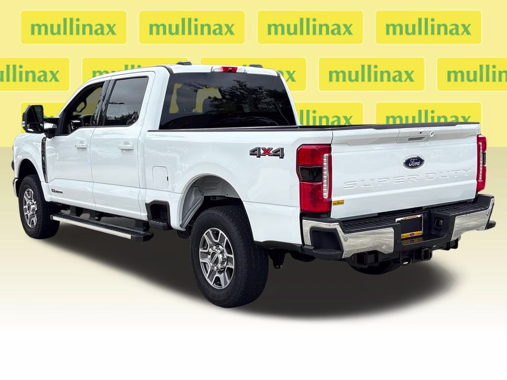 2026 Oxford White Ford Super Duty F-250 SRW Lariat 4X4 Truck