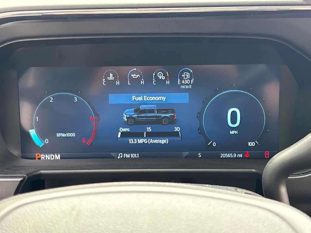 2026 Oxford White Ford Super Duty F-250 SRW Lariat 4X4 Truck