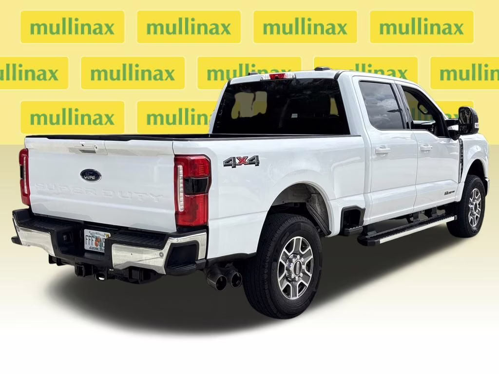 2026 Oxford White Ford Super Duty F-250 SRW Lariat 4X4 Truck