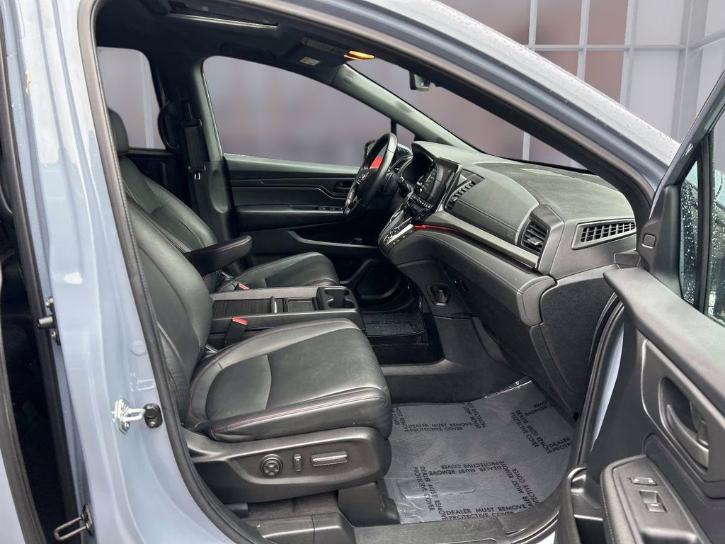 2024 Blue Honda Odyssey Sport FWD Van