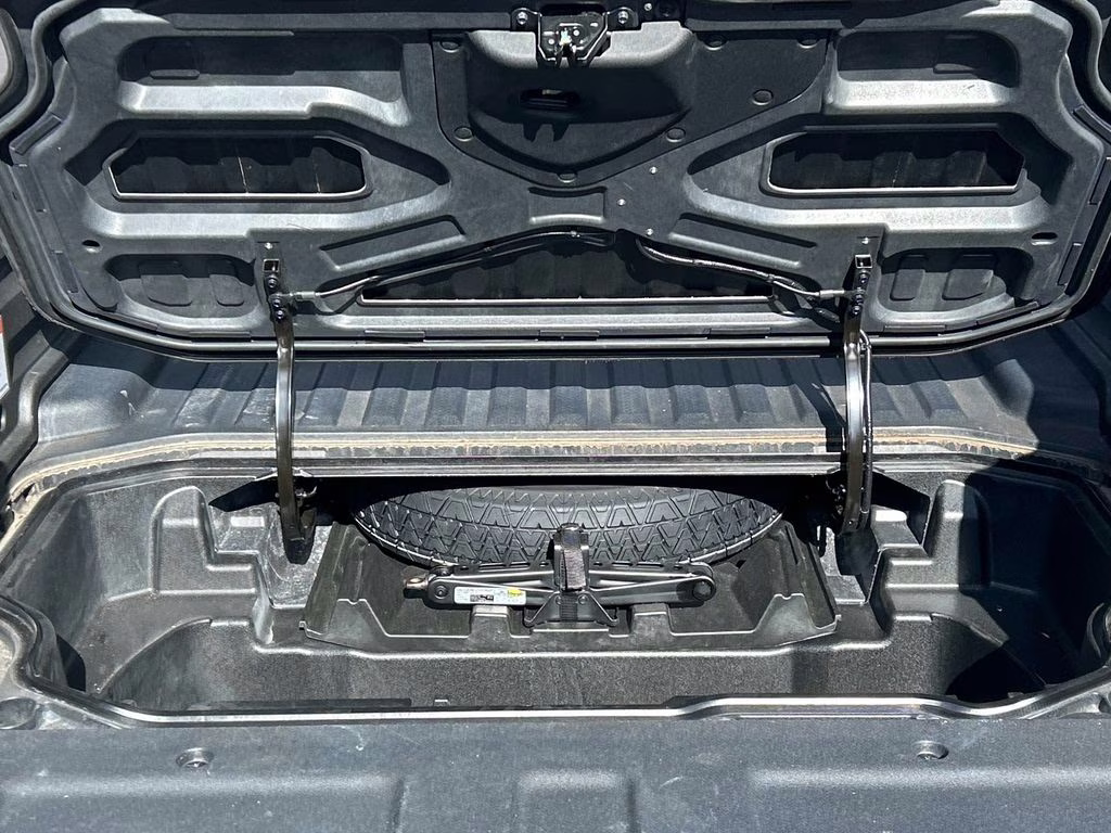 2025 Black Honda Ridgeline RTL AWD Truck