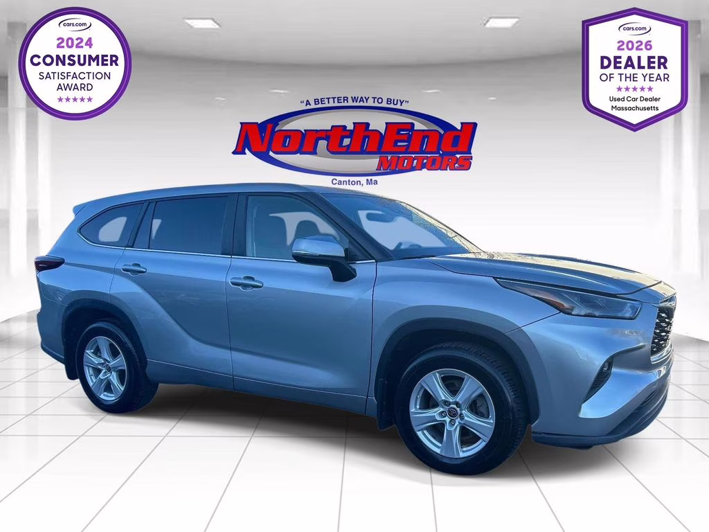 2024 Celestial Silver Metallic Toyota Highlander LE AWD SUV