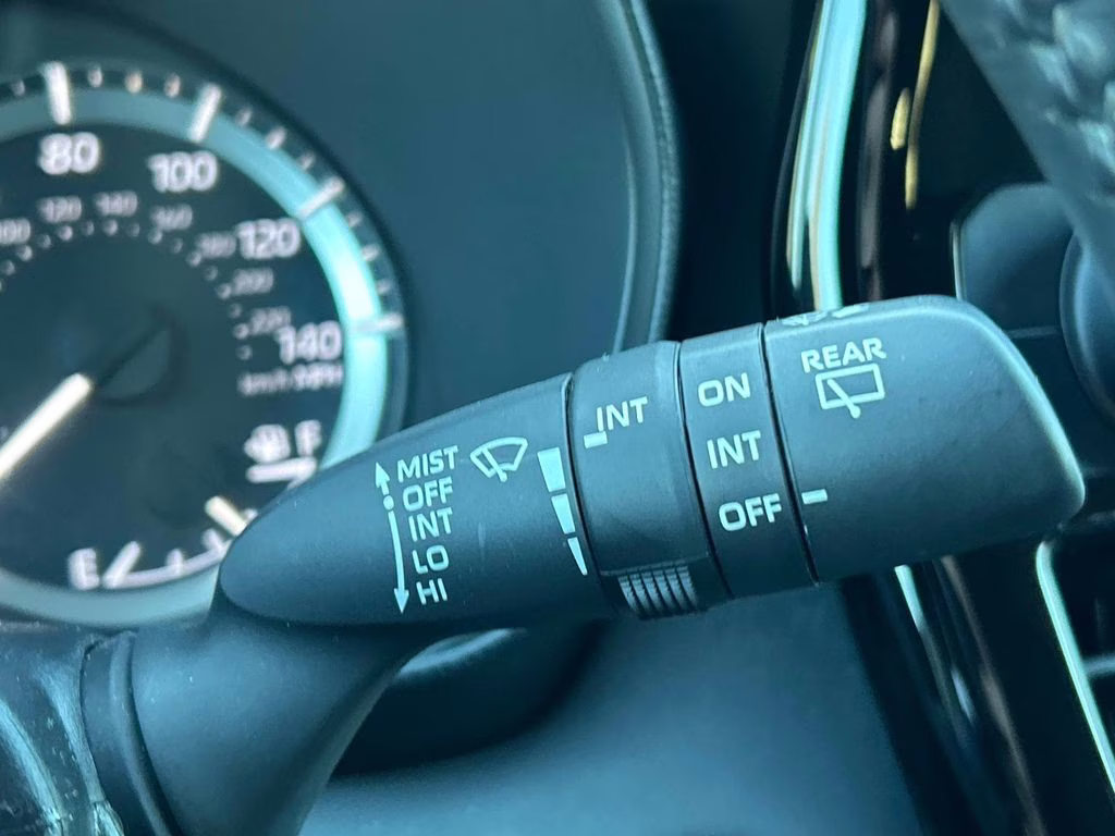 2024 Celestial Silver Metallic Toyota Highlander LE AWD SUV