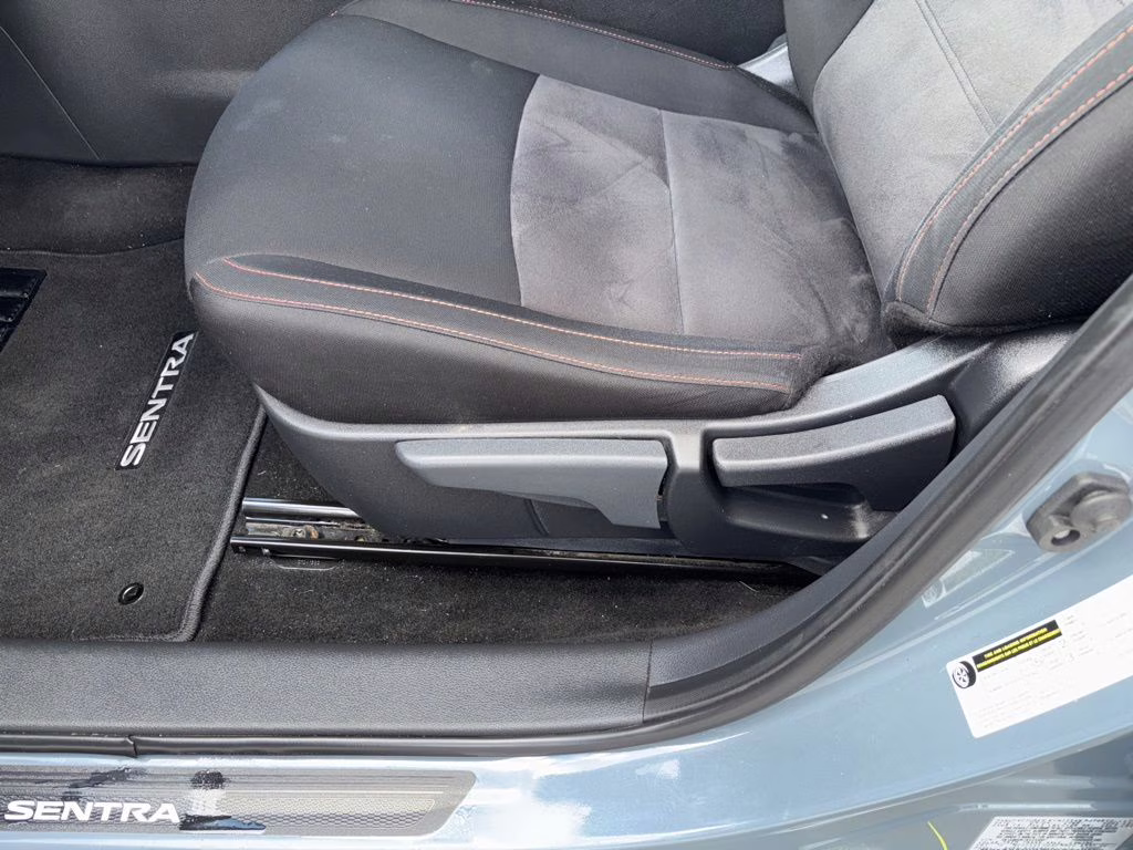 2025 Atlantic Gray Metallic Nissan Sentra SR FWD Sedan