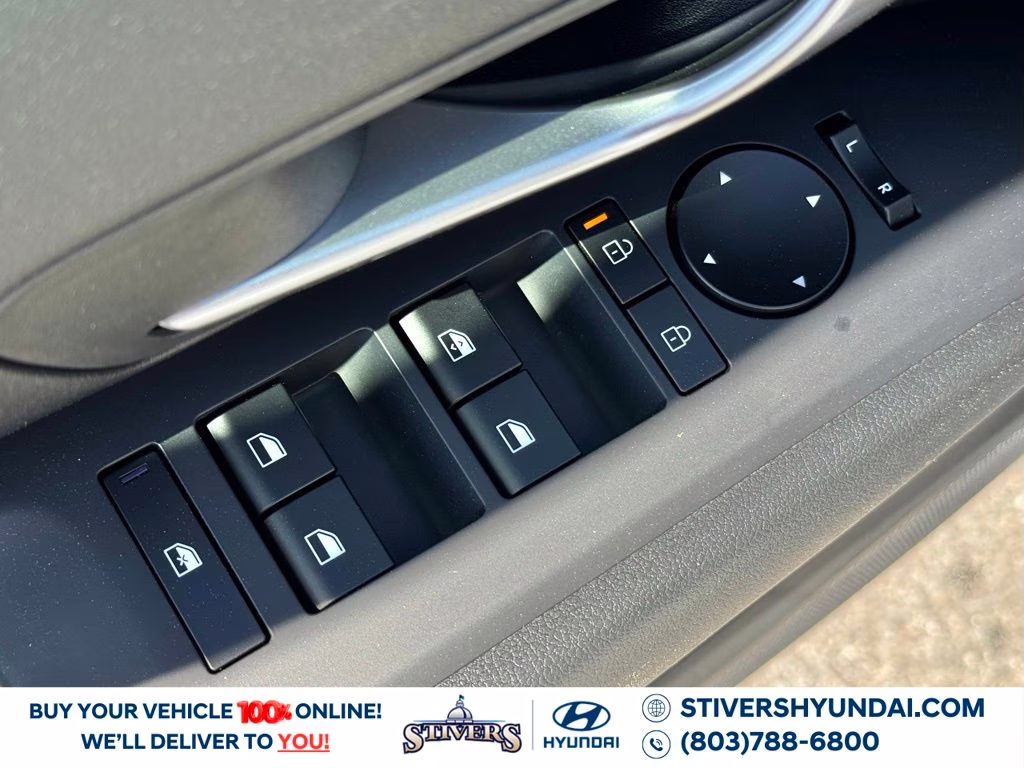 2026 White Pearl Hyundai Tucson SE FWD SUV