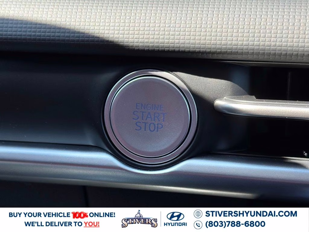 2026 White Pearl Hyundai Tucson SE FWD SUV