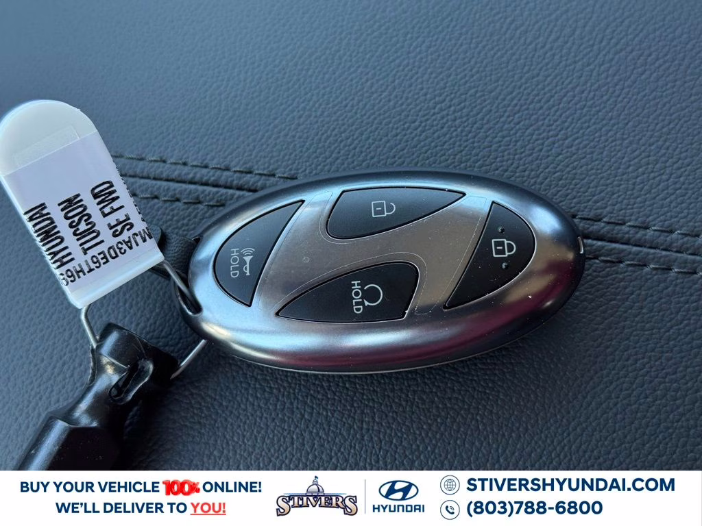 2026 White Pearl Hyundai Tucson SE FWD SUV