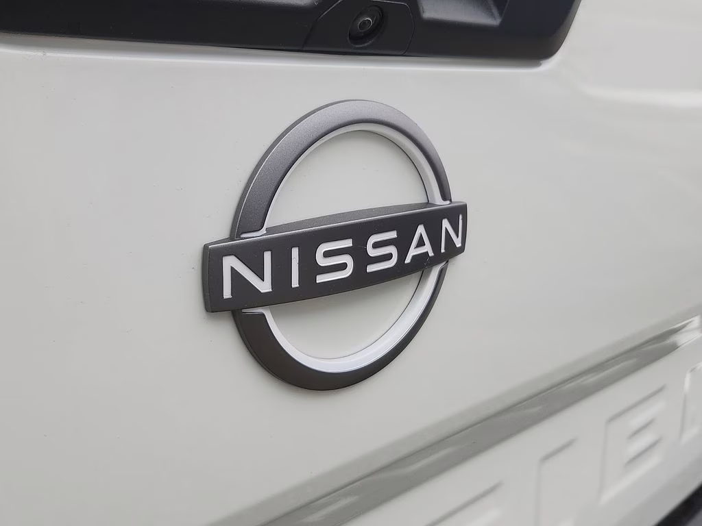 2026 Glacier White Nissan Frontier SV 4X4 Truck