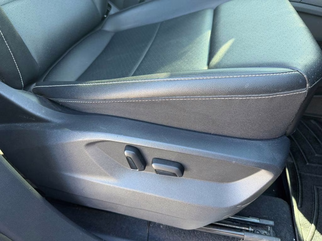 2021 Pyrite Silver Metallic Volkswagen Atlas SEL AWD SUV