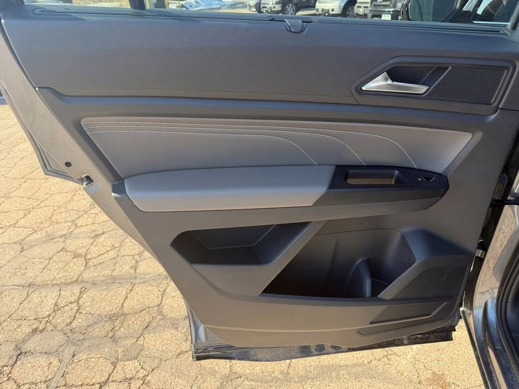 2021 Pyrite Silver Metallic Volkswagen Atlas SEL AWD SUV