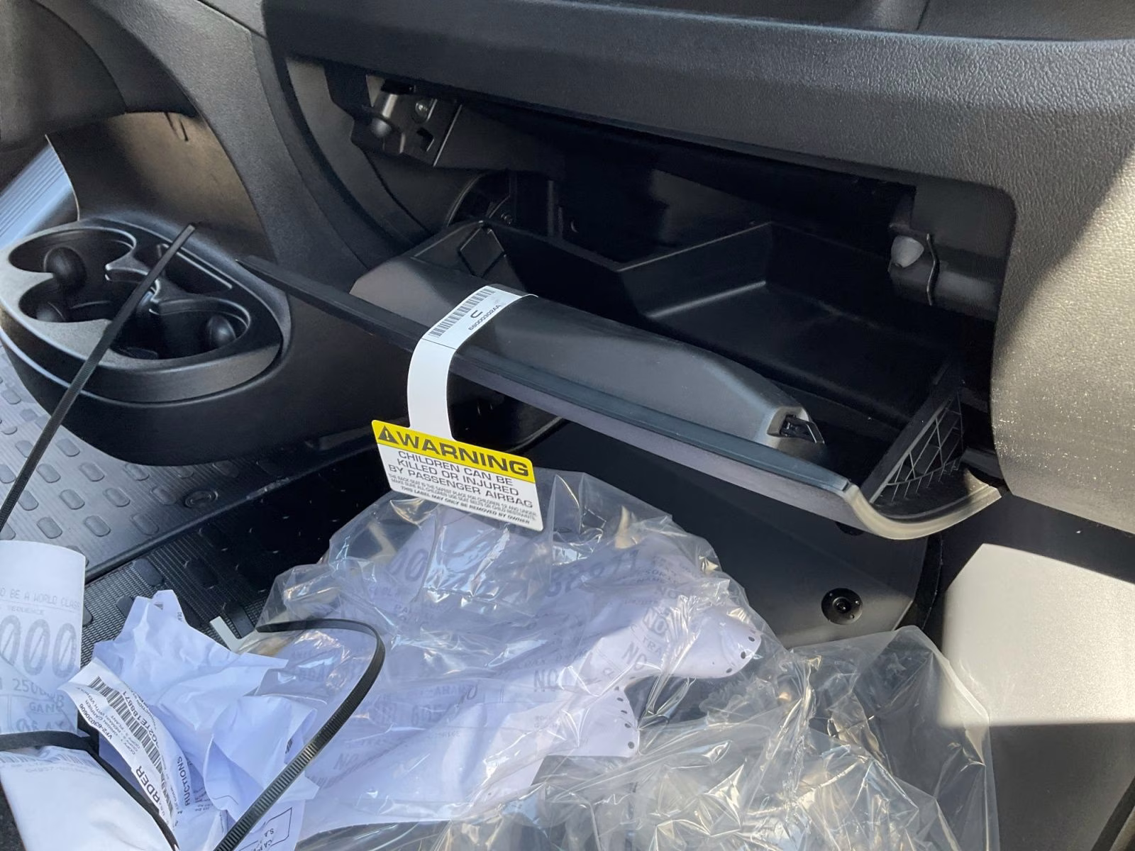 2026 Bright White Clearcoat Ram ProMaster 2500 High Roof FWD Van