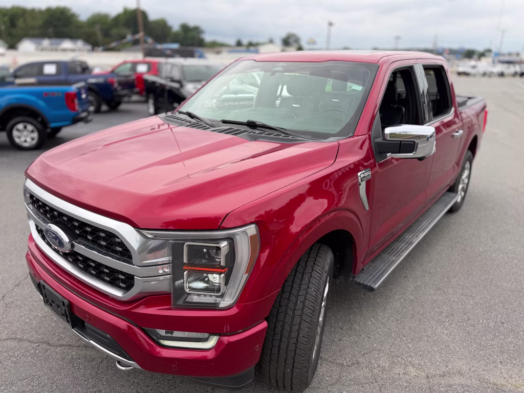 2022 Rapid Red Metallic Tinted Clearcoat Ford F-150 Platinum 4X4 Truck