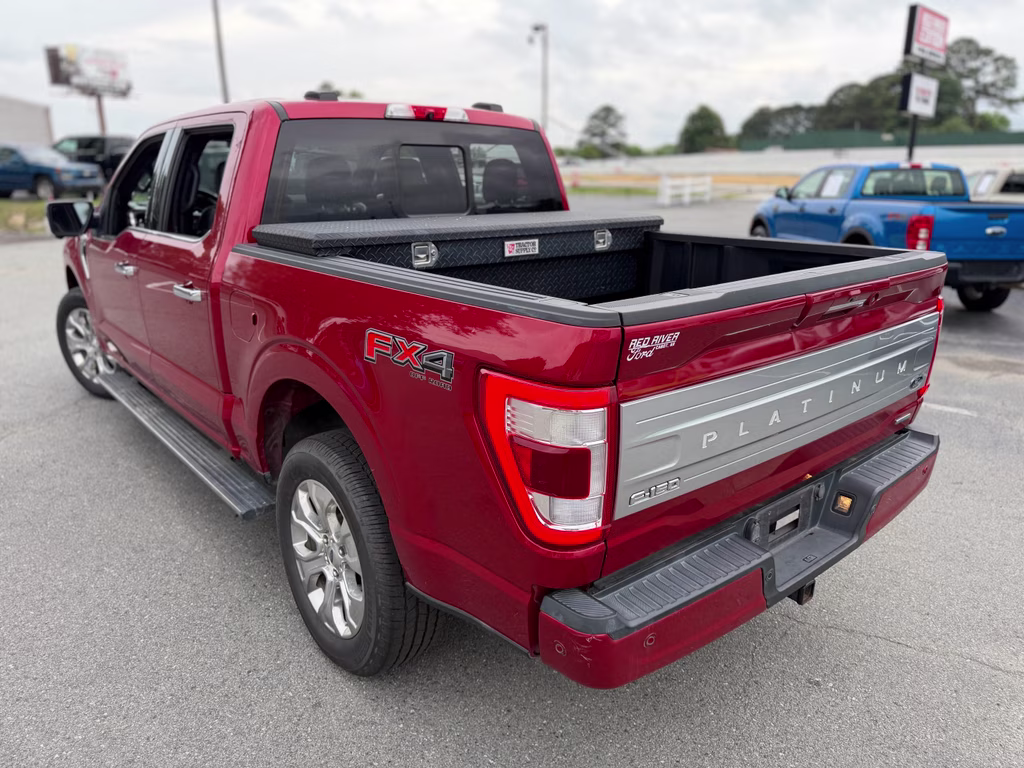 2022 Rapid Red Metallic Tinted Clearcoat Ford F-150 Platinum 4X4 Truck