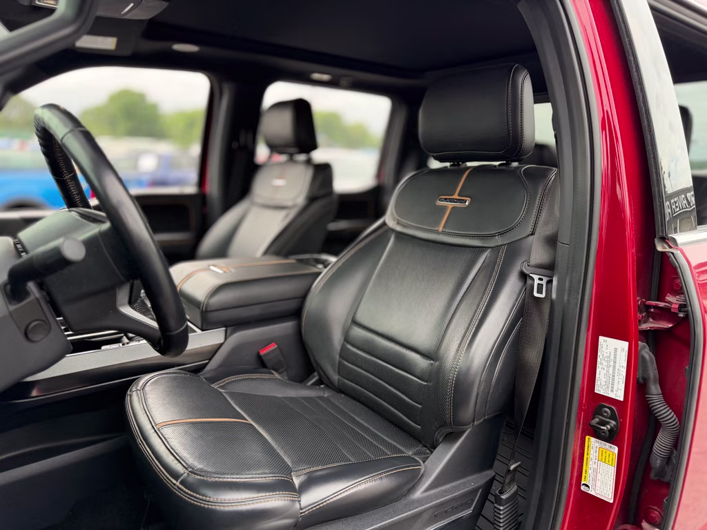 2022 Rapid Red Metallic Tinted Clearcoat Ford F-150 Platinum 4X4 Truck