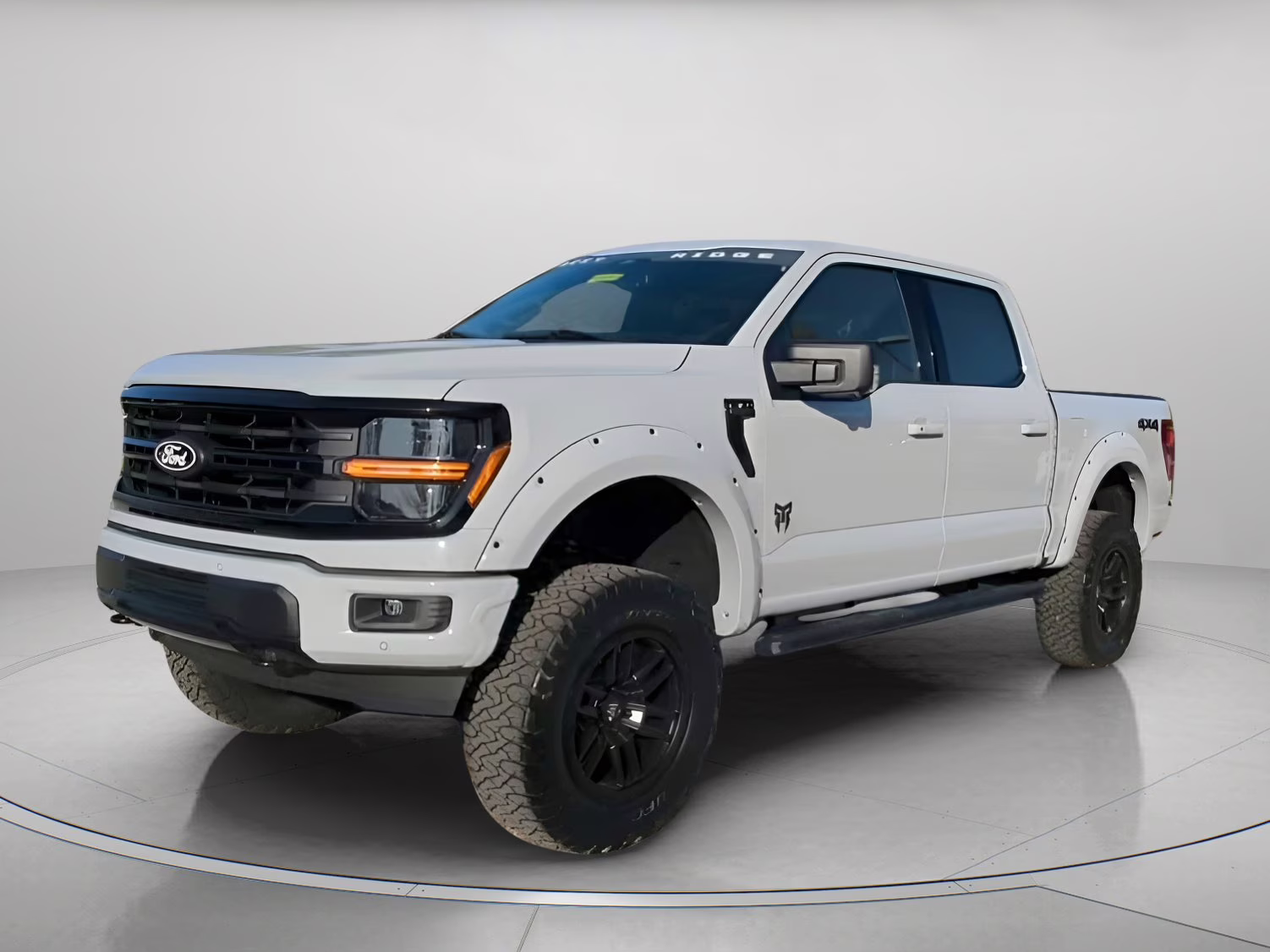 2026 Avalanche Ford F-150 XLT Crew Cab Pickup 4X4 Truck