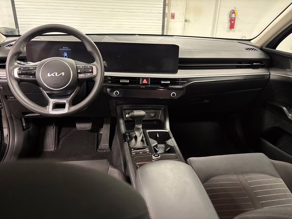 2025 Aurora Black Pearl Kia K5 LXS FWD Sedan