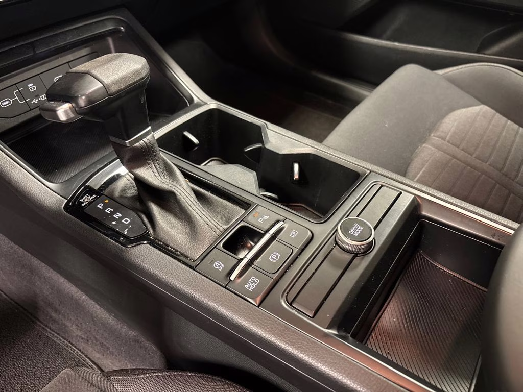 2025 Aurora Black Pearl Kia K5 LXS FWD Sedan