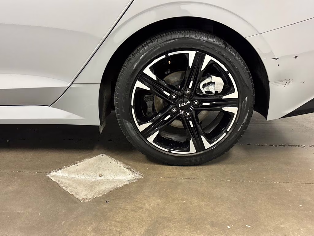 2024 Wolf Gray Kia K5 GT-Line FWD Sedan