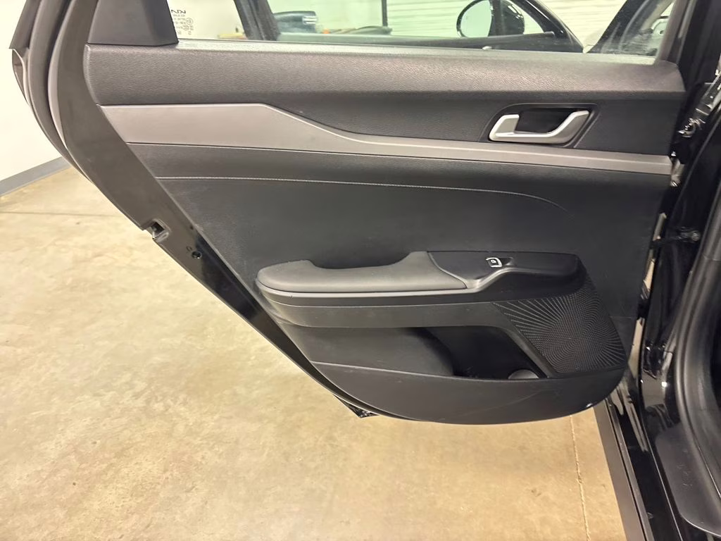 2025 Aurora Black Pearl Kia K5 LXS FWD Sedan