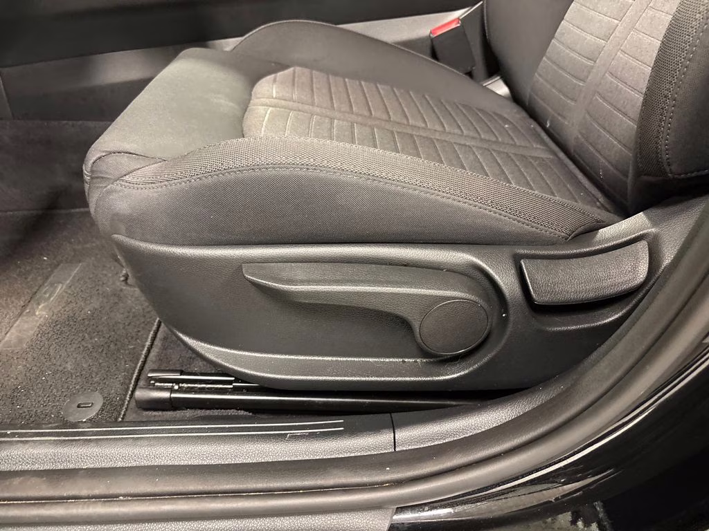 2025 Aurora Black Pearl Kia K5 LXS FWD Sedan