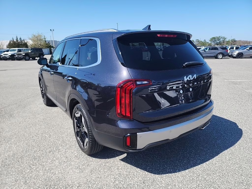 2025 Dark Moss Kia Telluride S AWD SUV