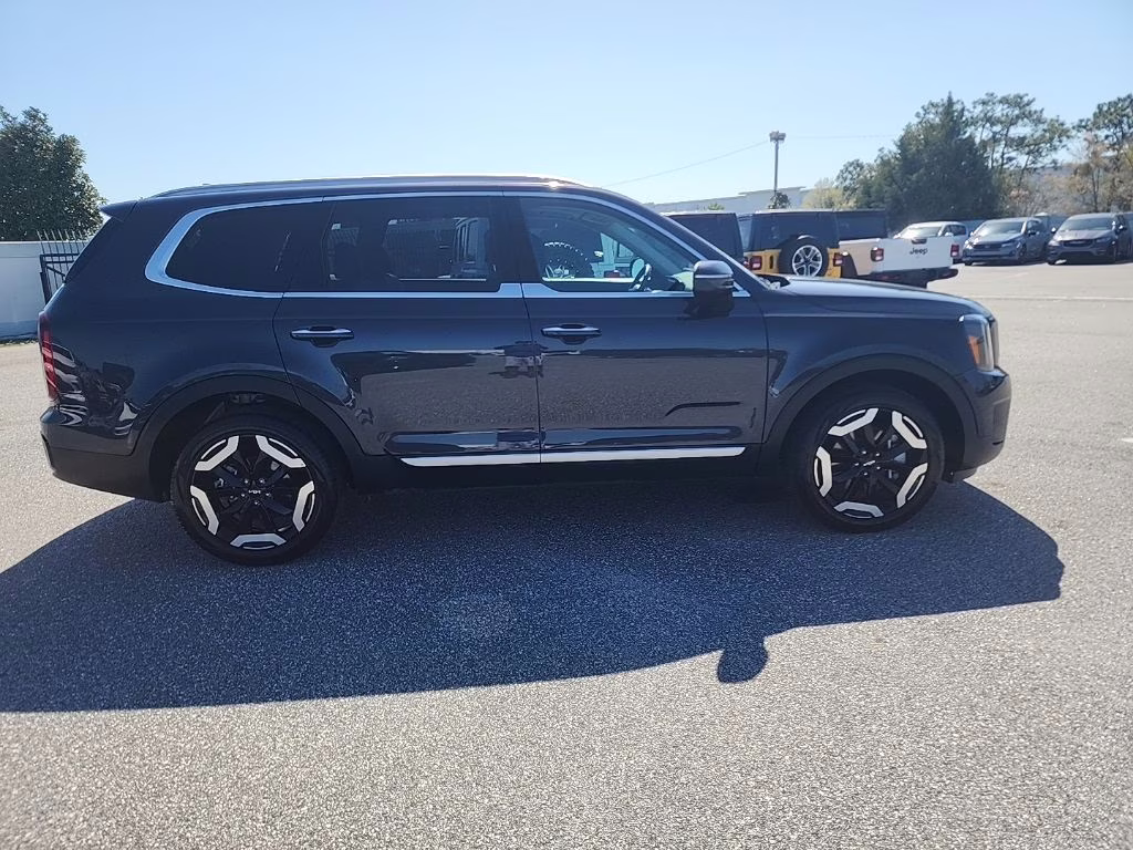 2025 Dark Moss Kia Telluride S AWD SUV