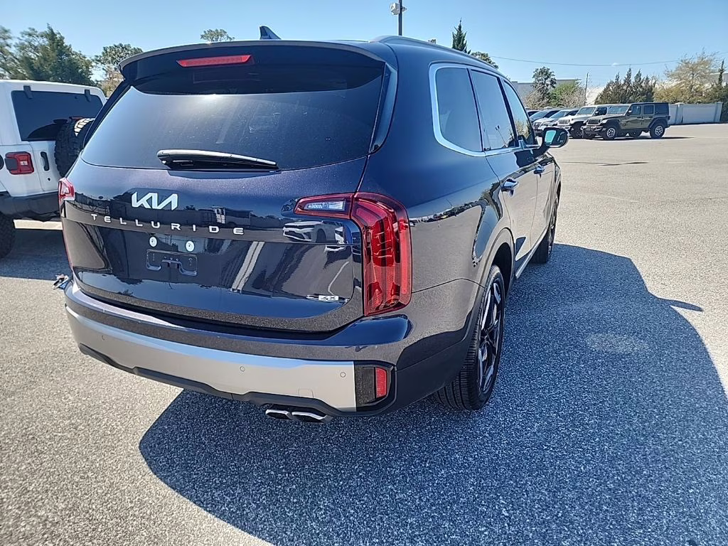 2025 Dark Moss Kia Telluride S AWD SUV