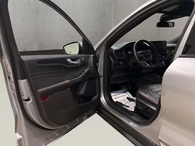 2024 Iconic Silver Metallic Ford Escape Hybrid ST-Line Elite AWD SUV