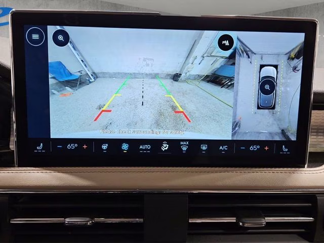 2024 Ceramic Pearl Metallic Tri-Coat Lincoln Corsair Premiere AWD SUV