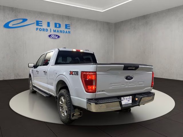 2021 Space White Metallic Ford F-150 XLT 4X4 Truck