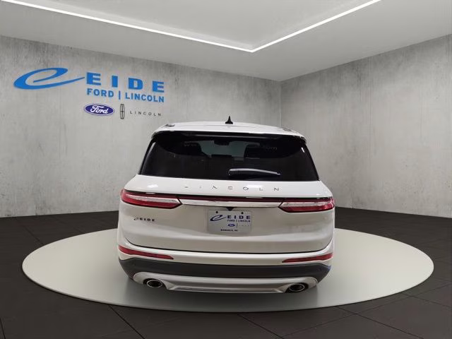 2024 Ceramic Pearl Metallic Tri-Coat Lincoln Corsair Premiere AWD SUV