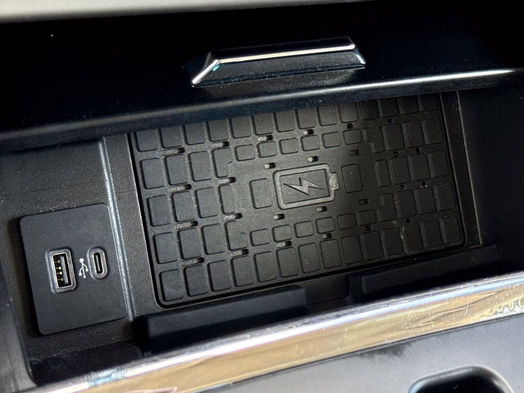 2024 Oxford White Ford Expedition Max XLT 4X4 SUV